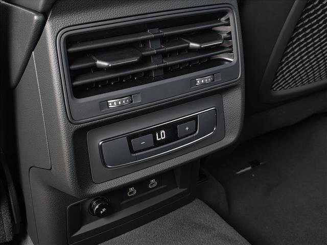 New 2026 Audi Q8 Premium image 18