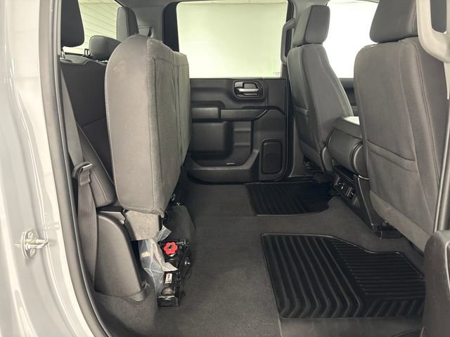 Used 2024 Chevrolet Silverado 2500 Custom w/ Custom Value Package image 29