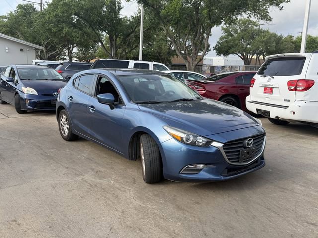 Used 2017 MAZDA MAZDA3 Sport image 3