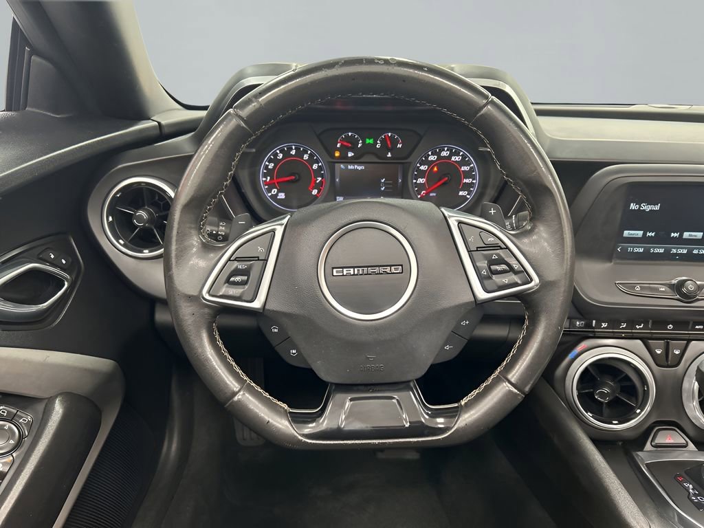 Used 2018 Chevrolet Camaro LT image 27