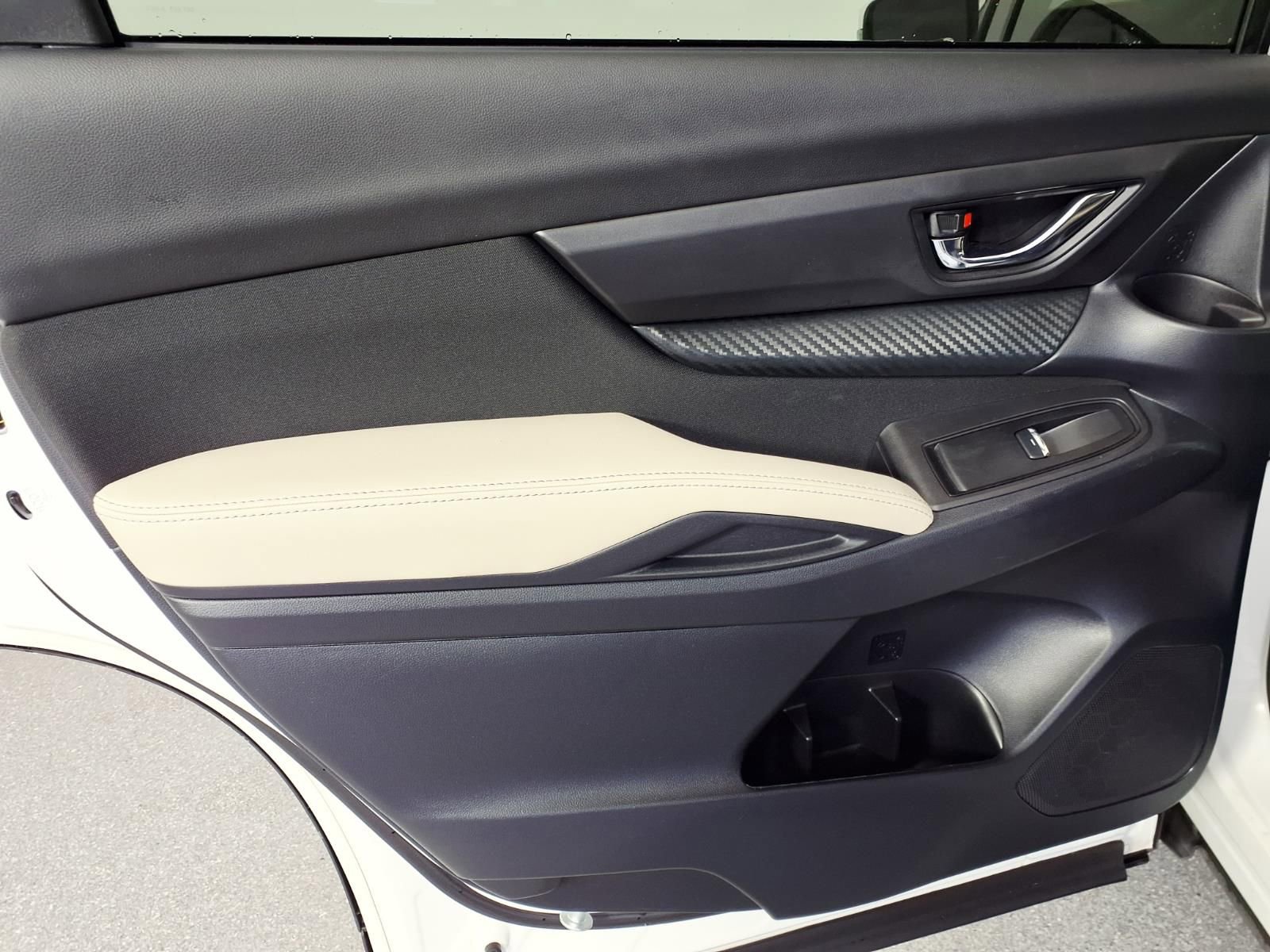 Used 2023 Subaru Ascent Premium w/ Convenience Package AWD/4WD image 10