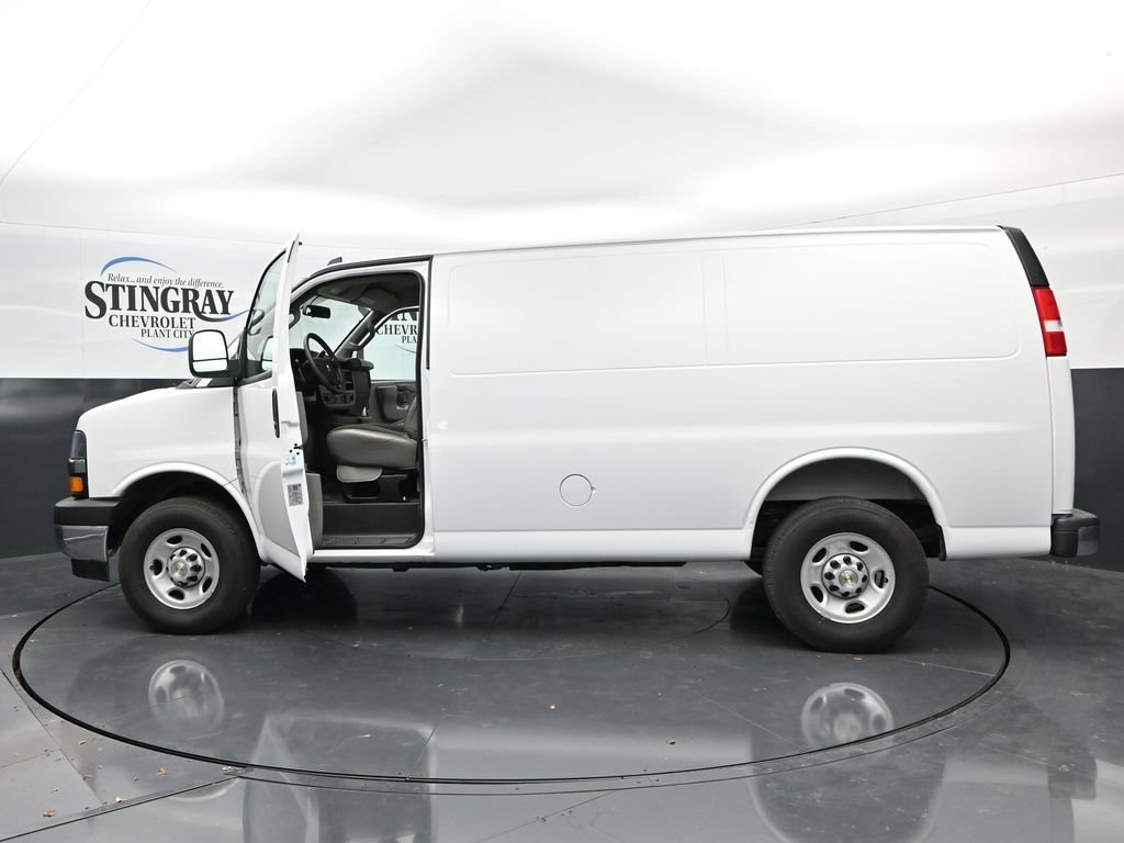 Certified 2025 Chevrolet Express 2500 w/ Driver Convenience Package RWD image 37
