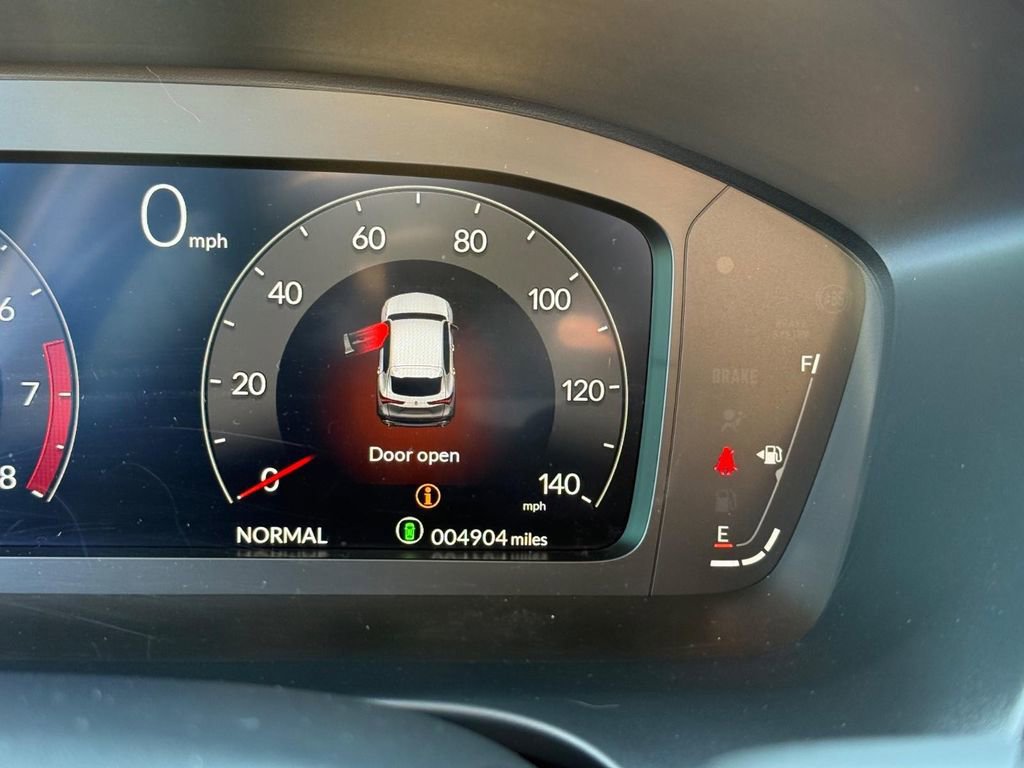 Certified 2025 Acura ADX A-Spec image 19