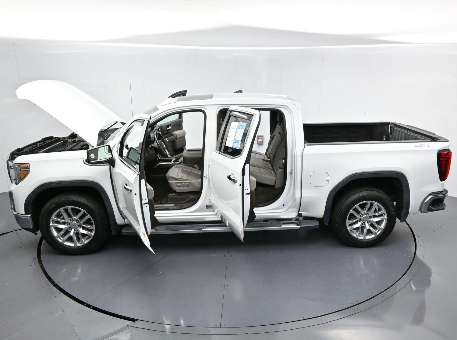 Used 2019 GMC Sierra 1500 SLT w/ SLT Premium Plus Package AWD/4WD image 45