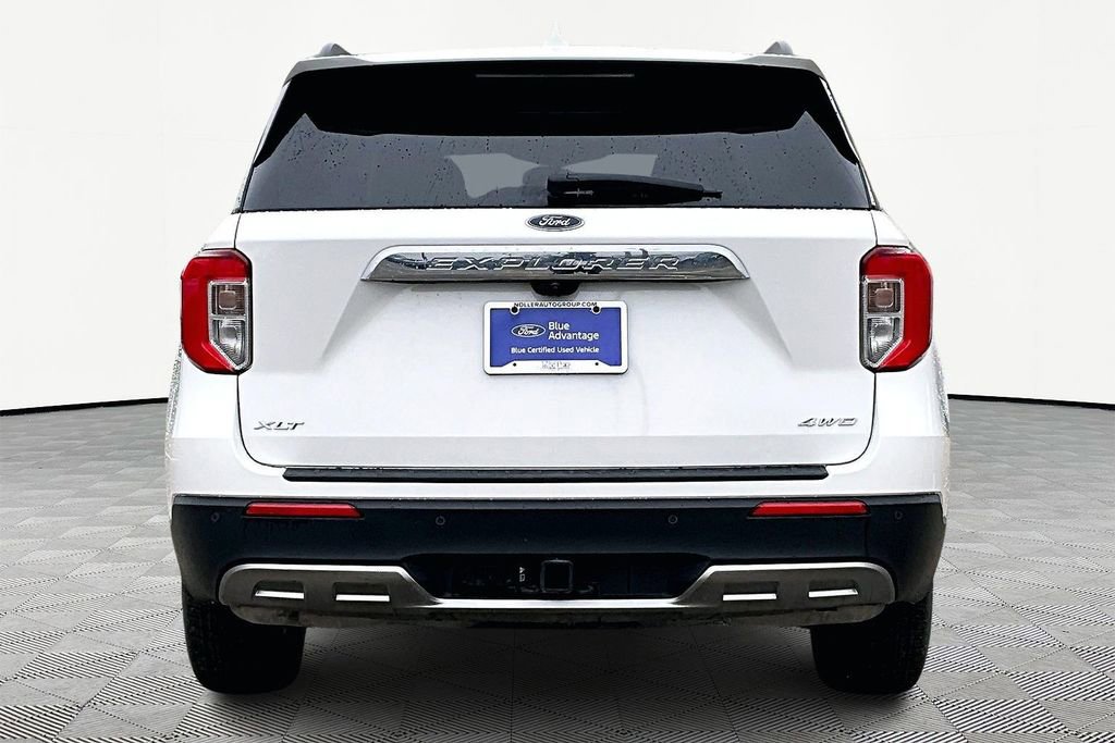 Certified 2023 Ford Explorer XLT w/ Equipment Group 202A image 4