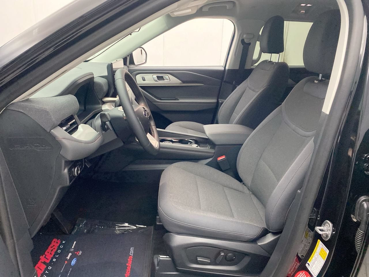 New 2026 Ford Explorer Active AWD/4WD image 14