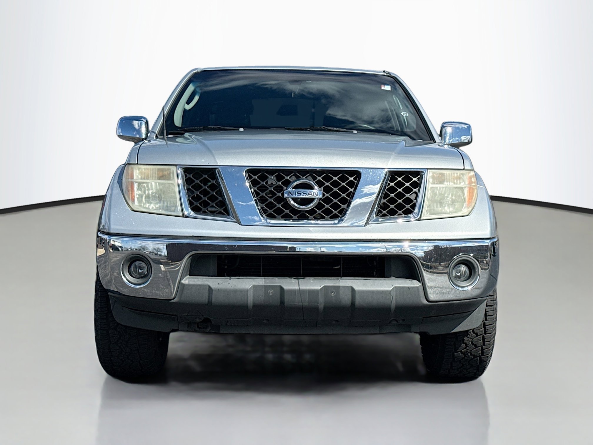 Used 2006 Nissan Frontier LE w/ (H01) Audio Pkg image 16