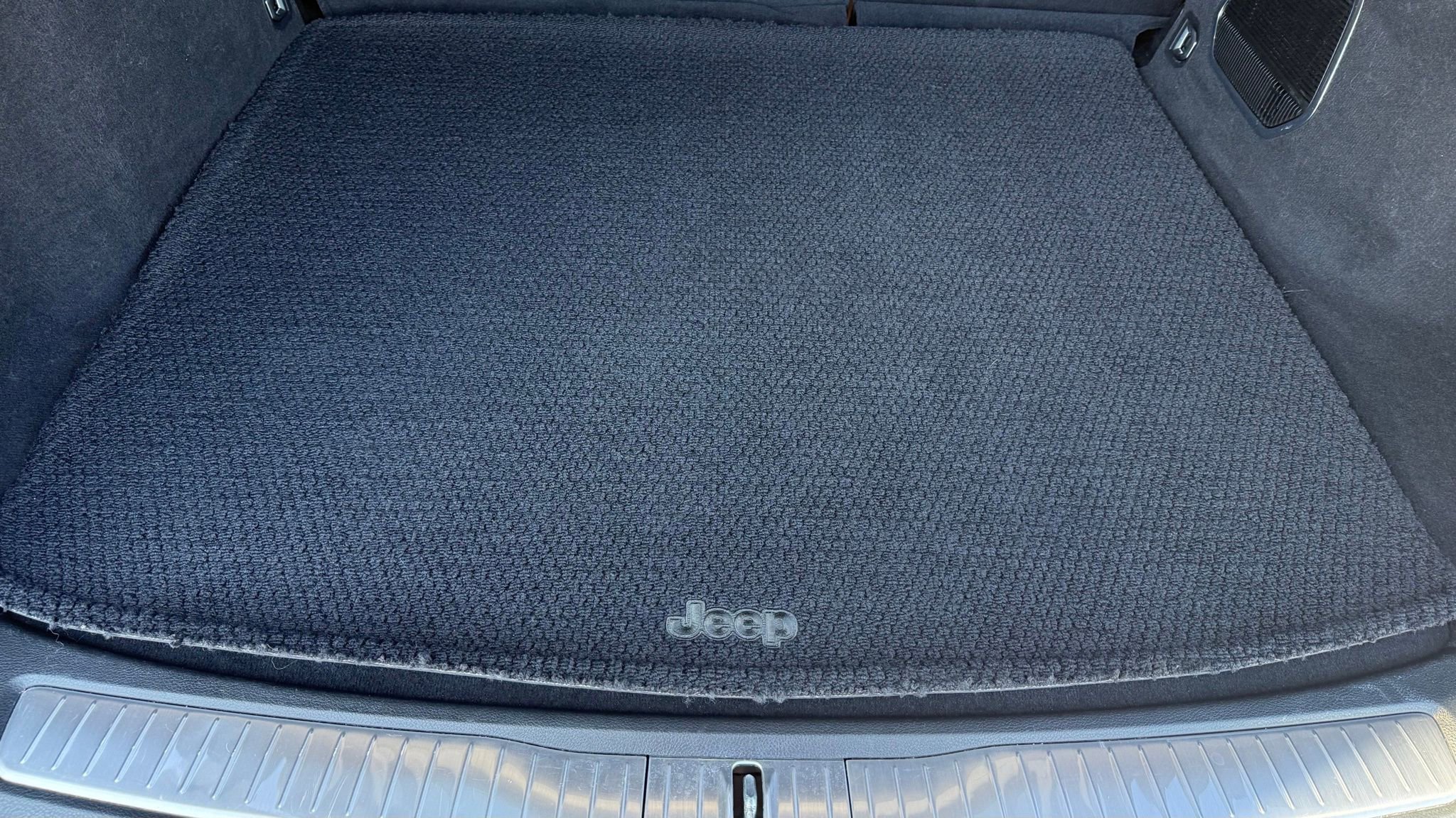 Used 2022 Jeep Grand Cherokee Summit image 26