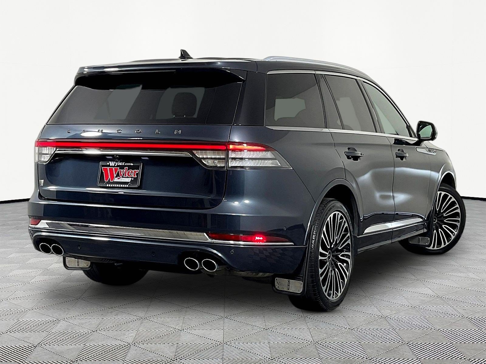 Used 2022 Lincoln Aviator Black Label w/ Dynamic Handling Package AWD/4WD image 6