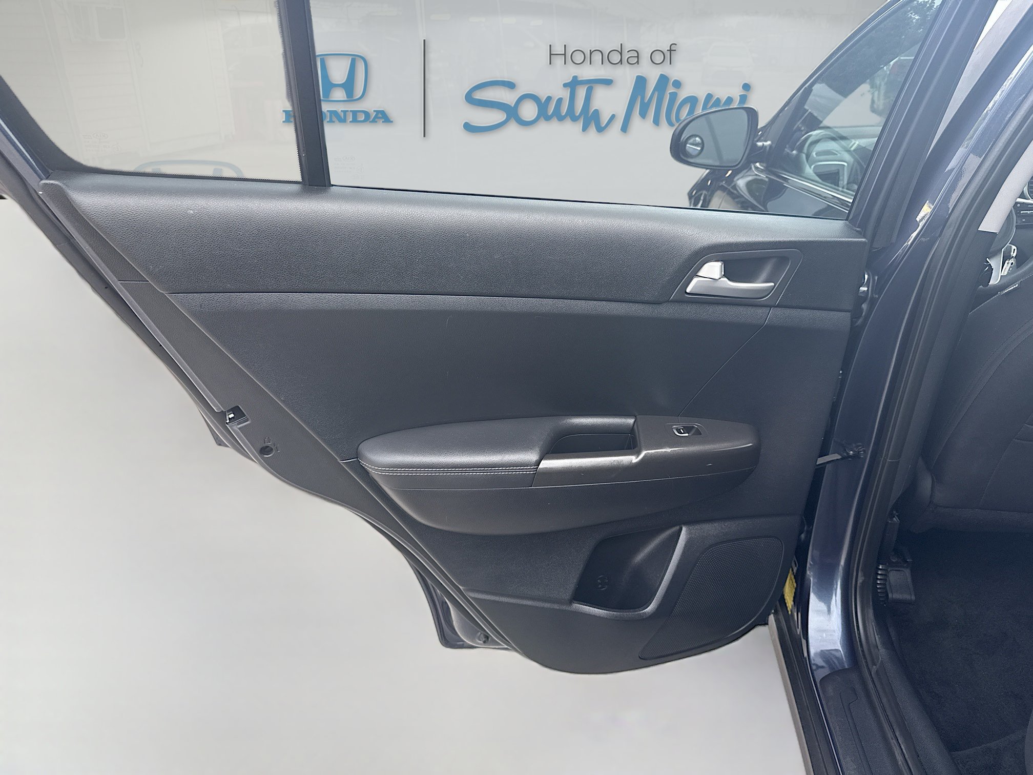 Used 2020 Kia Sportage LX FWD image 25