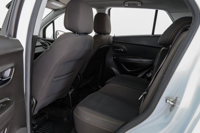 Used 2017 Chevrolet Trax LS image 33