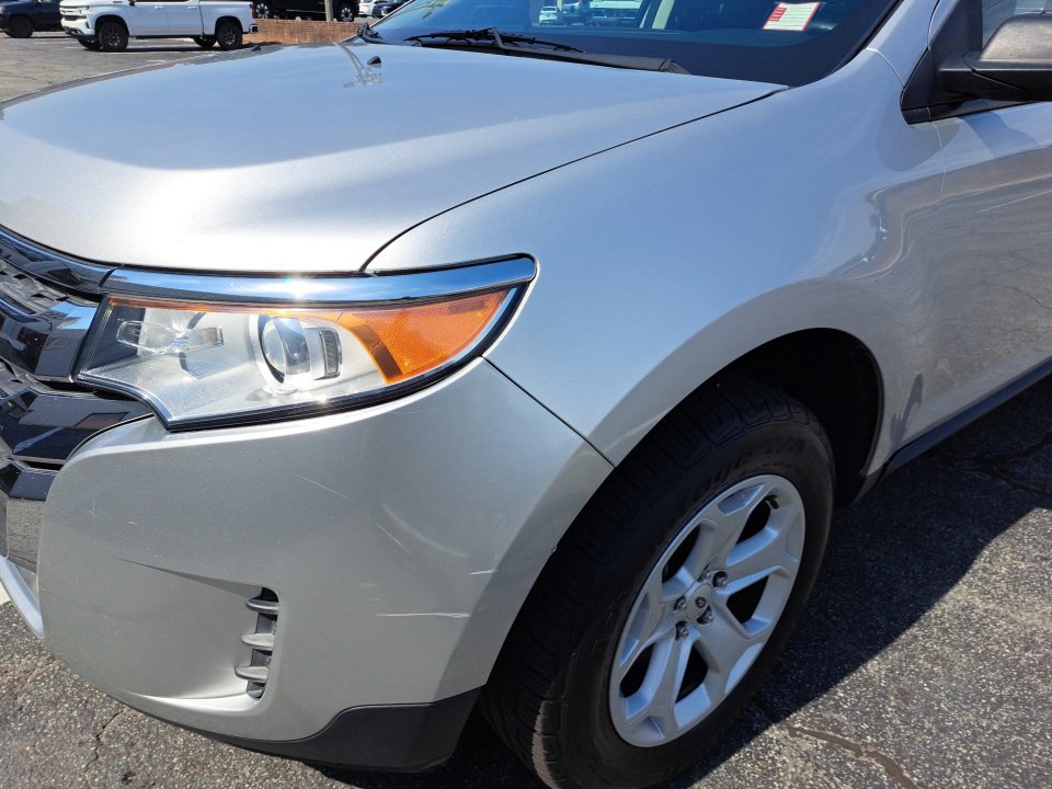 Used 2014 Ford Edge SE w/ Equipment Group 101A AWD/4WD image 27