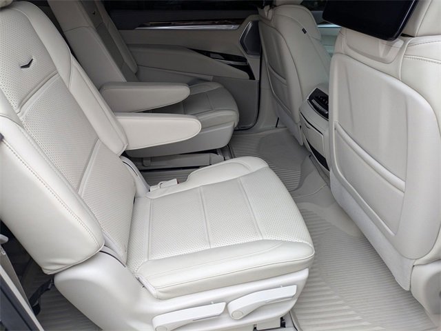 Certified 2025 Cadillac Escalade ESV Sport Platinum w/ LPO, ONYX Package image 24