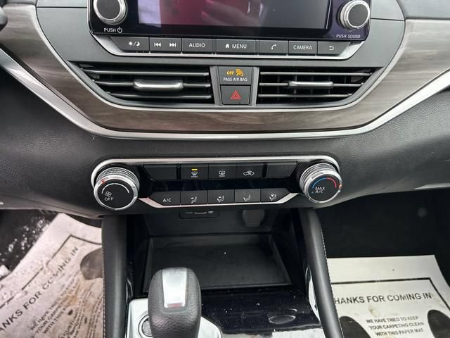 Used 2023 Nissan Altima 2.5 SV FWD image 19