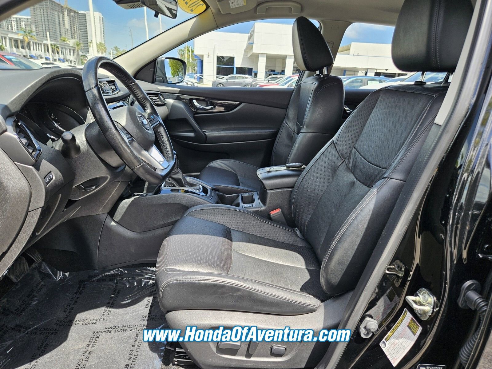 Used 2022 Nissan Rogue Sport SL AWD/4WD image 6