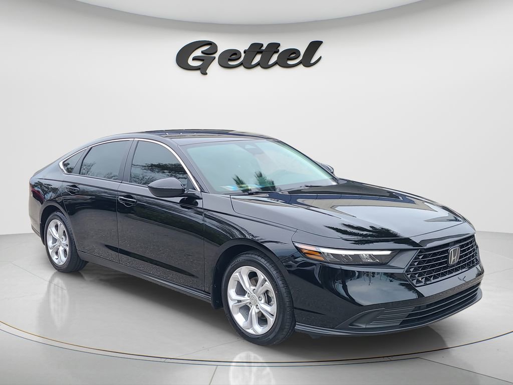 Used 2025 Honda Accord LX image 2