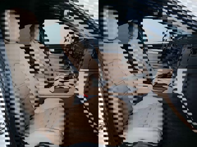 New 2025 Porsche Cayenne S image 11