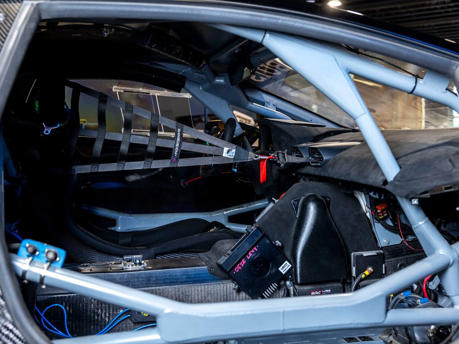 Used 2022 Lamborghini Huracan EVO image 18