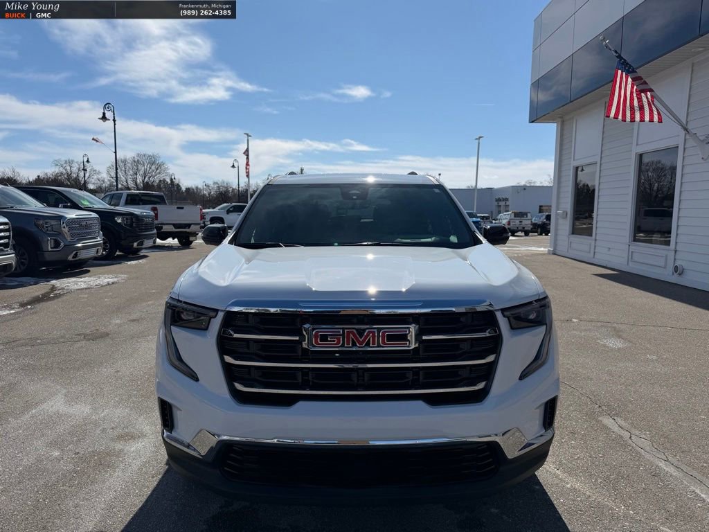 Used 2026 GMC Acadia Elevation image 2