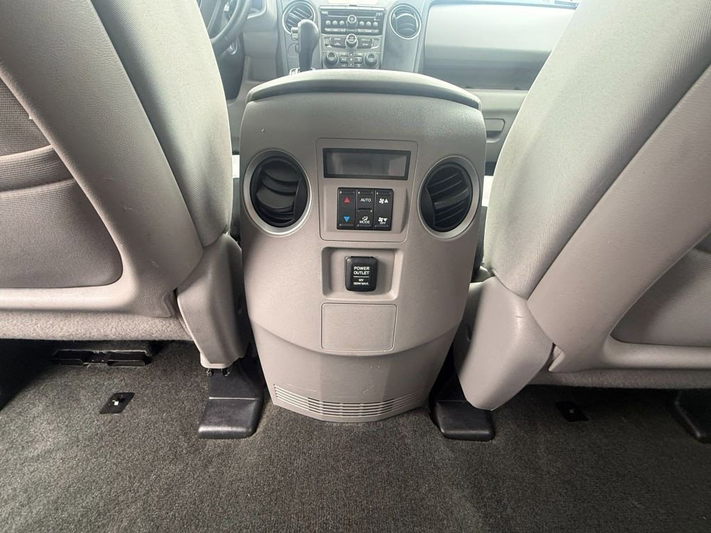 Used 2015 Honda Pilot LX image 25