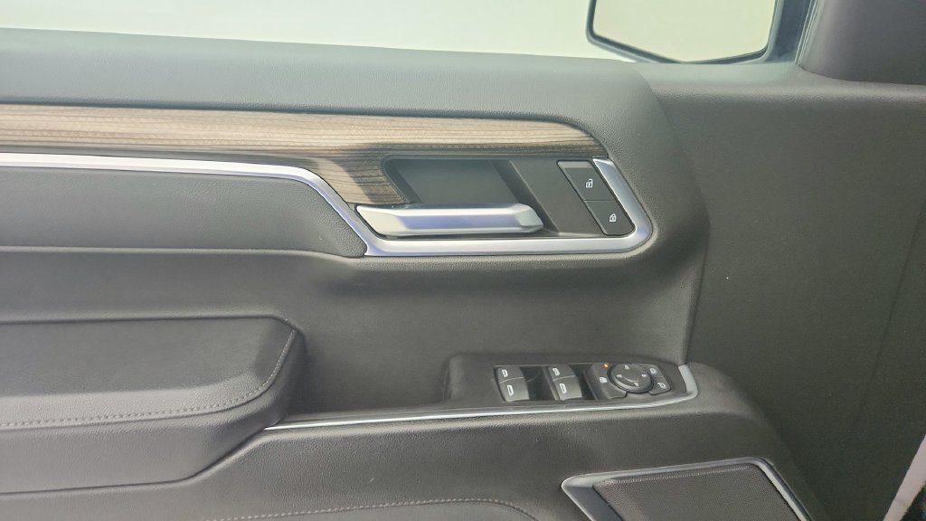 Certified 2023 Chevrolet Silverado 1500 LT AWD/4WD image 22