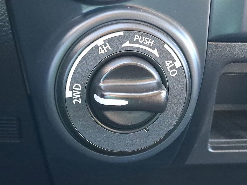 Used 2024 Nissan Titan SV w/ Accessory Utility Package image 23