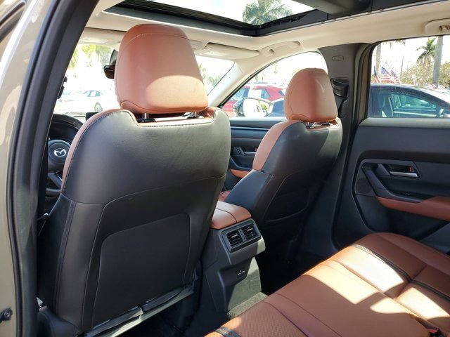 Used 2023 MAZDA CX-50 Meridian Edition image 8