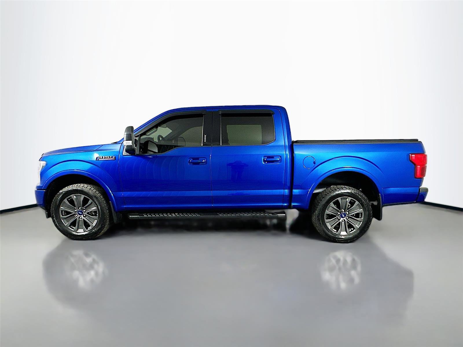 Used 2018 Ford F150 Lariat w/ Equipment Group 502A Luxury image 8