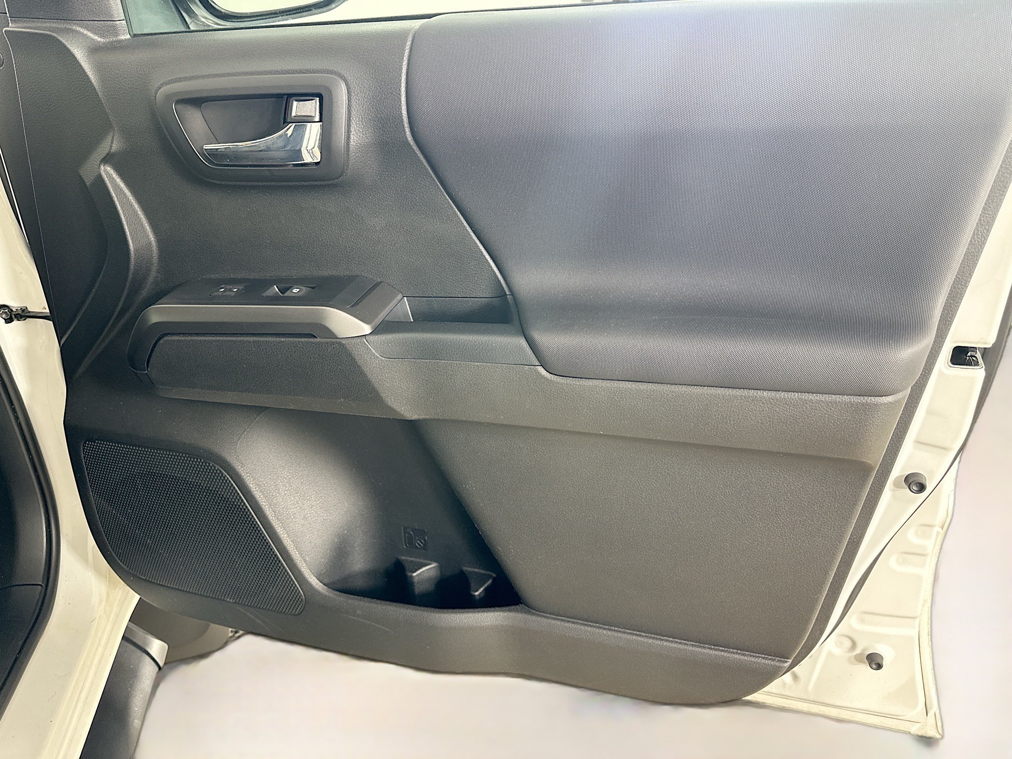 Used 2021 Toyota Tacoma TRD Pro AWD/4WD image 38
