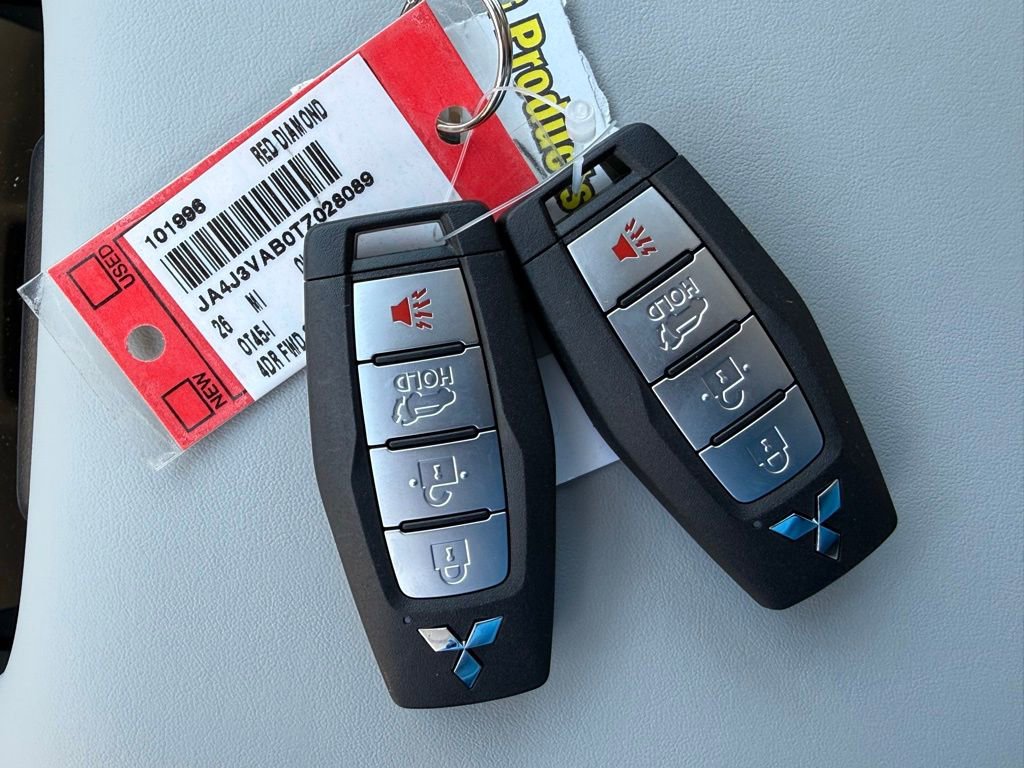 New 2026 Mitsubishi Outlander SE image 40