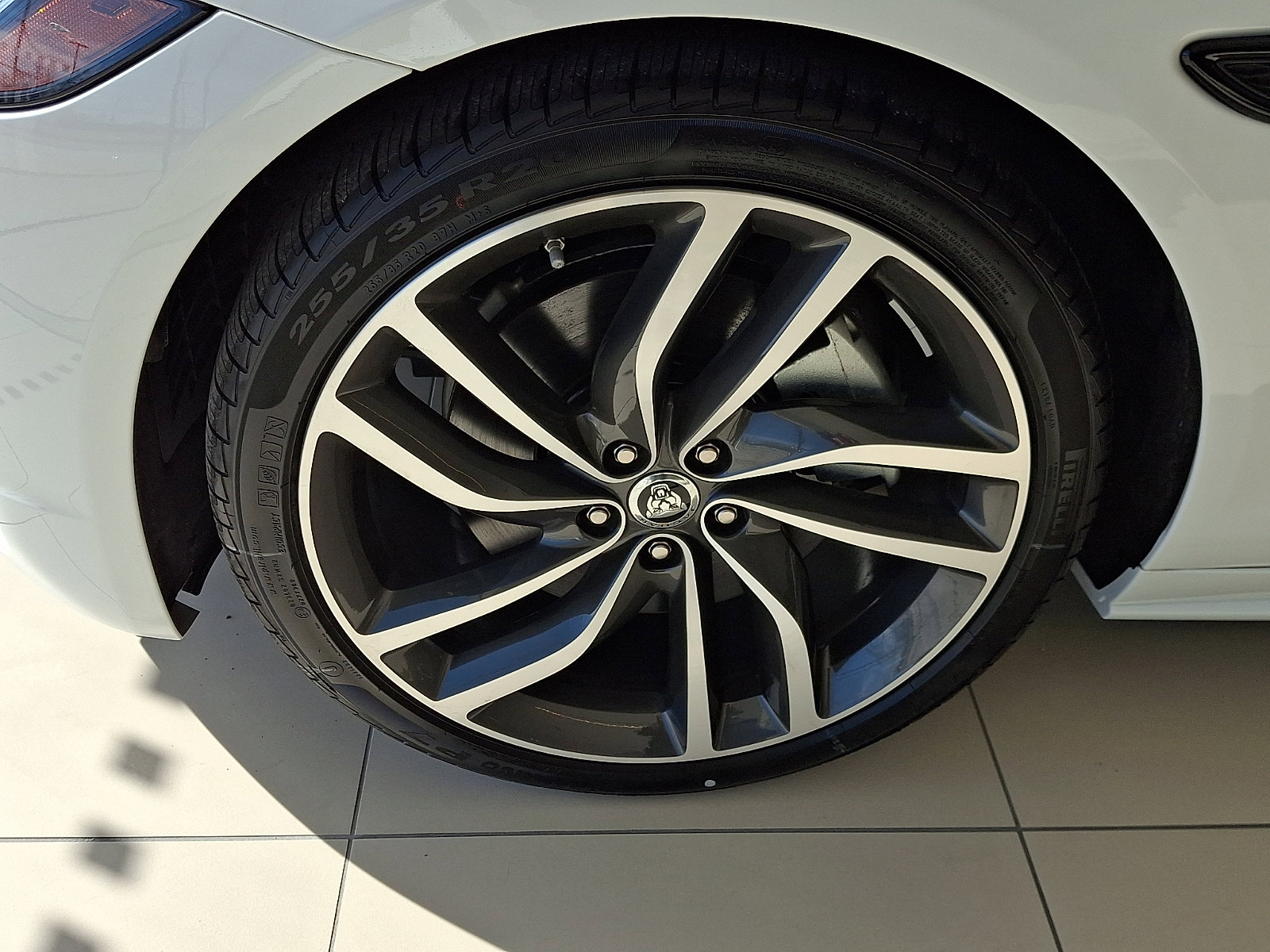 New 2024 Jaguar XF R-Dynamic SE image 7