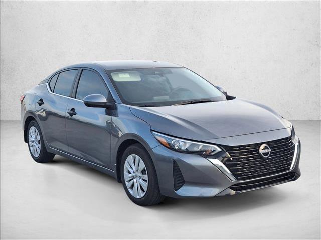 Used 2025 Nissan Sentra S image 3