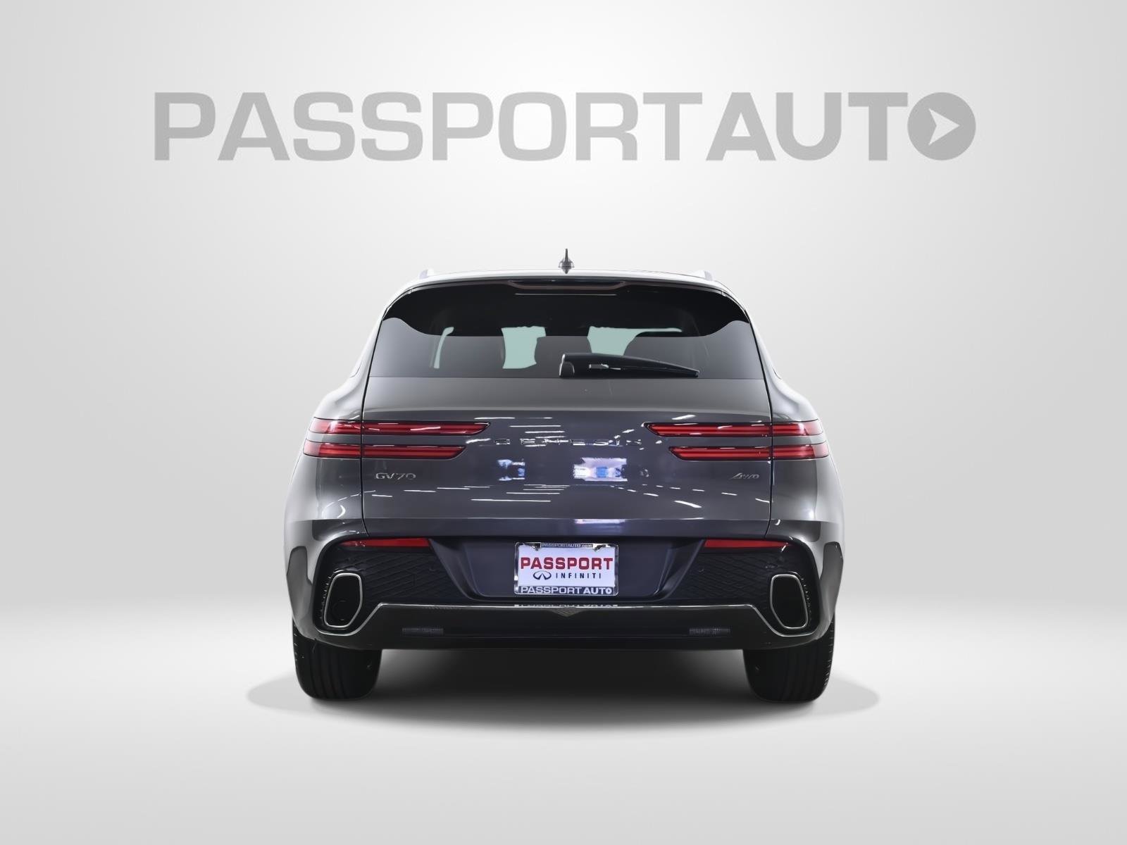 Used 2025 Genesis GV70 2.5T image 7