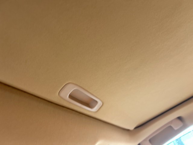 Used 2023 Lexus ES 300h w/ Premium Package FWD image 13