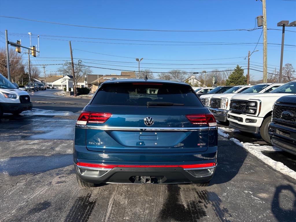 Used 2021 Volkswagen Atlas Cross Sport SEL Premium image 14