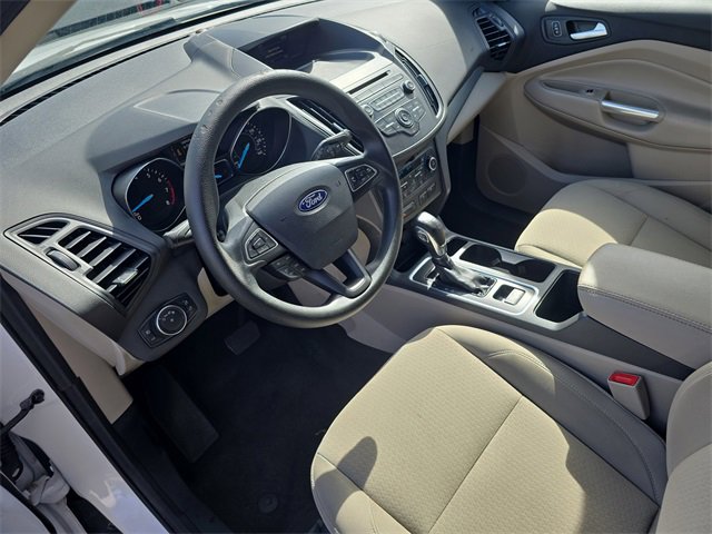 Used 2018 Ford Escape SE image 16