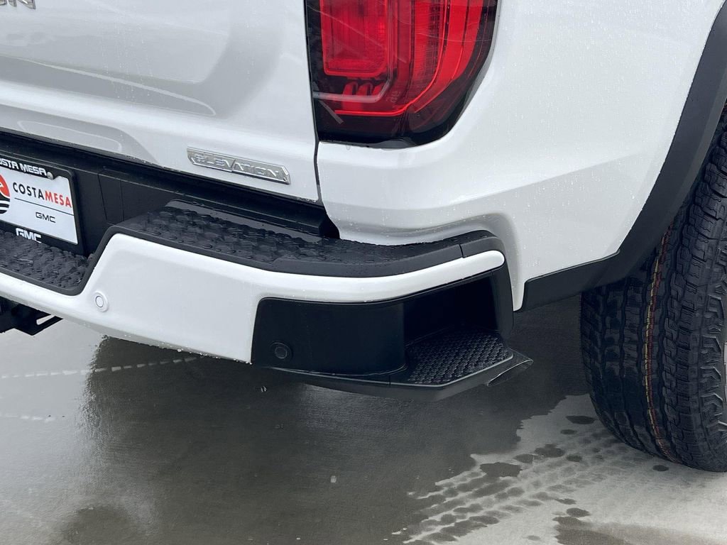 New 2026 GMC Canyon Elevation image 29