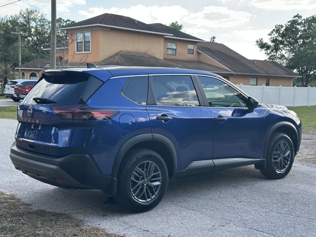 Used 2023 Nissan Rogue S FWD image 15
