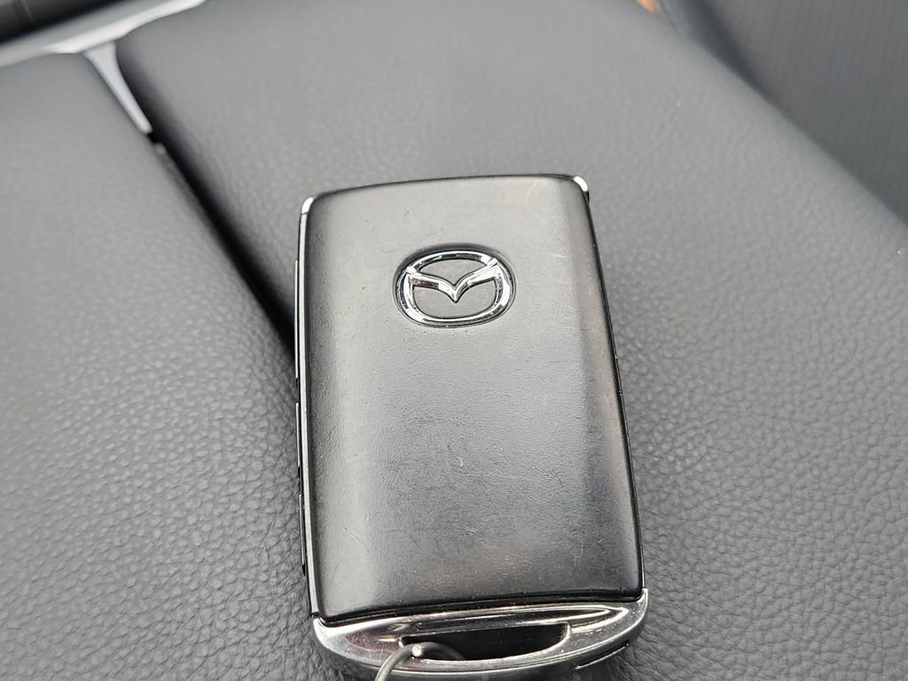 Certified 2025 MAZDA CX-50 AWD 2.5 Hybrid w/ Premium Pkg image 36