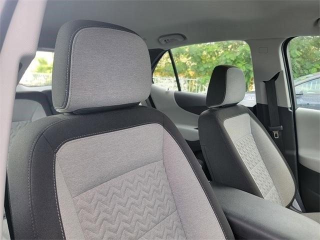 Certified 2023 Chevrolet Equinox LS w/ Driver Confidence II Package image 20