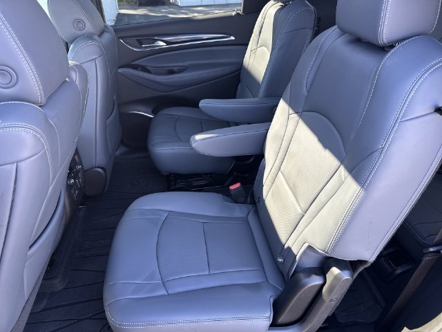 Used 2024 Buick Enclave Essence w/ Experience Buick Package AWD/4WD image 34