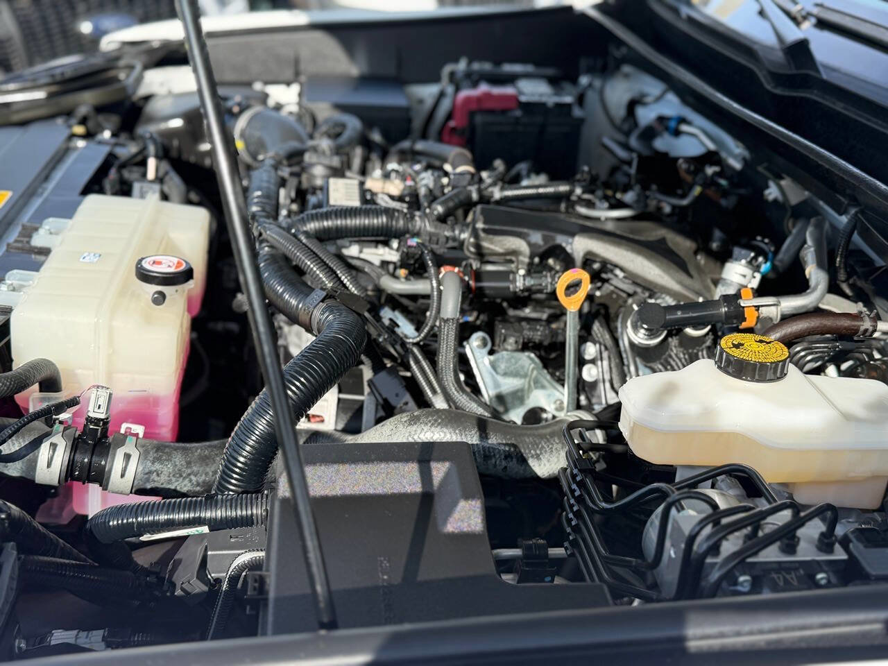 Used 2024 Toyota Tacoma TRD Off-Road w/ TRD Off Road Upgrade Package image 76