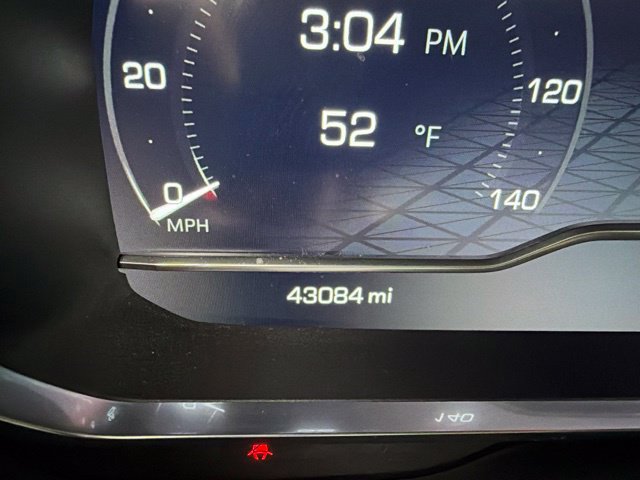 Used 2023 GMC Yukon AT4 w/ AT4 Premium Package AWD/4WD image 12