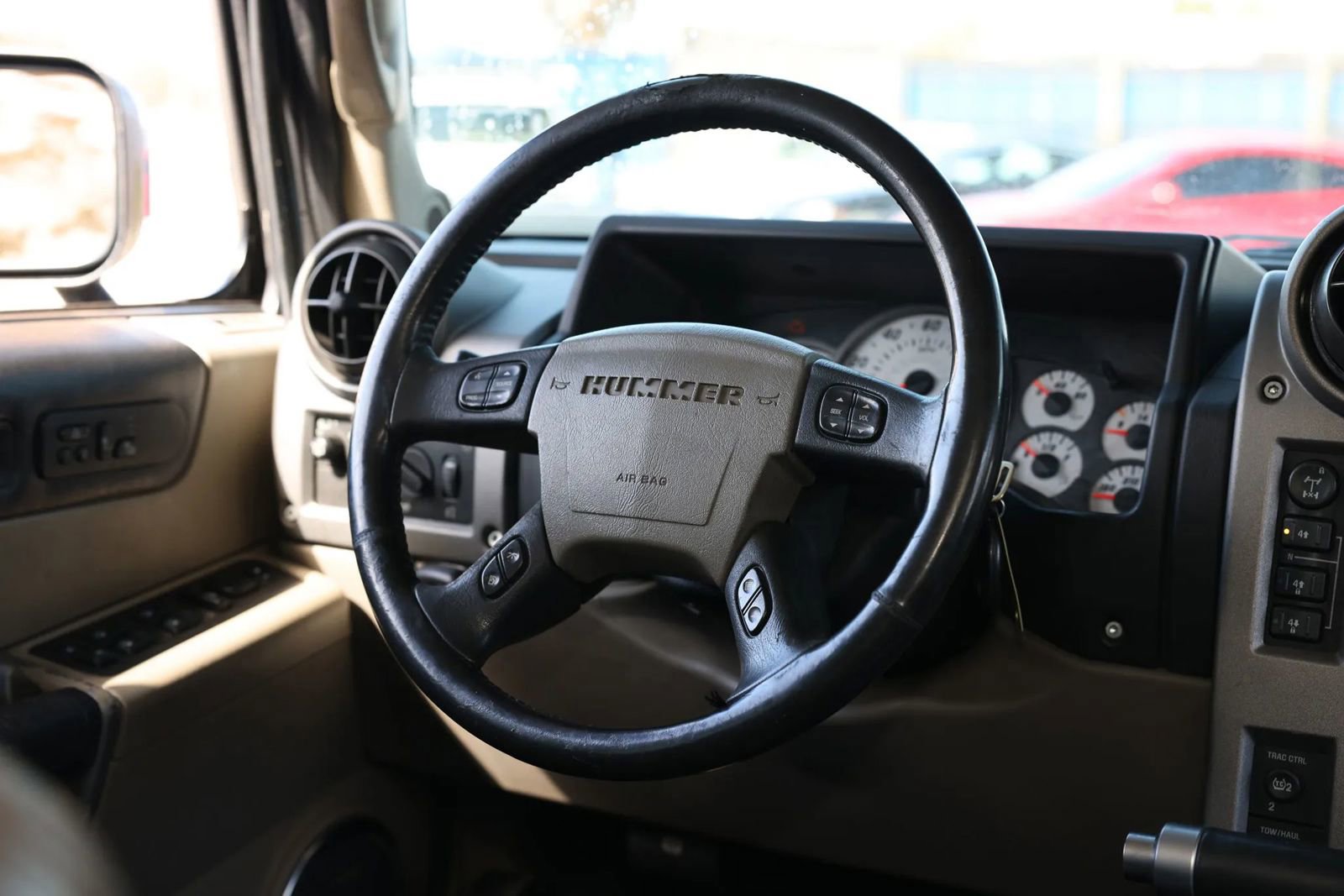 Used 2003 HUMMER H2 w/ Preferred Equipment Group image 27