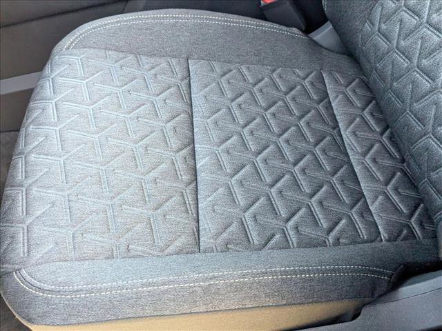 New 2026 Nissan Kicks SV w/ SV Premium Package image 4