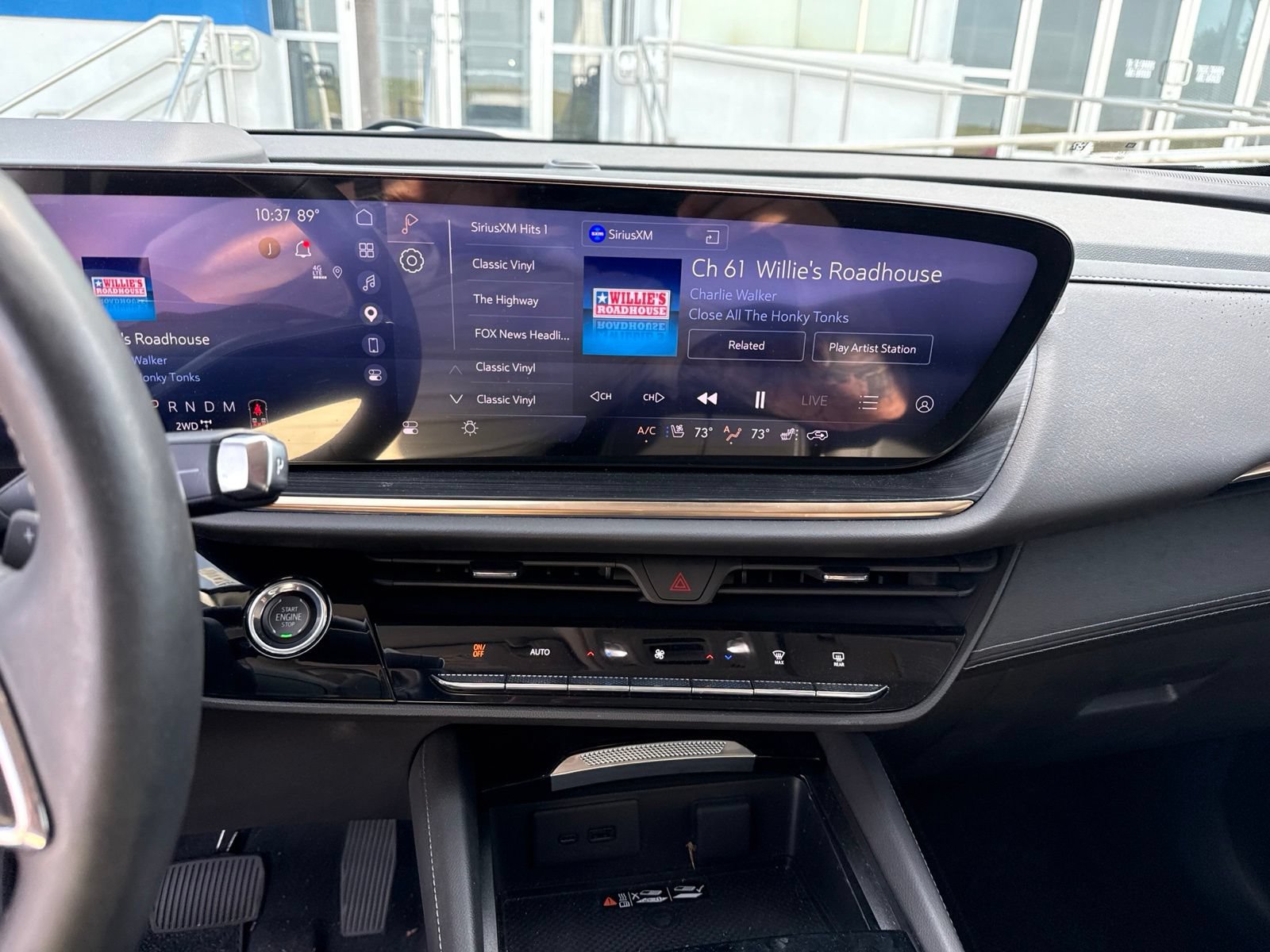 Used 2024 Buick Envision Avenir AWD/4WD image 25