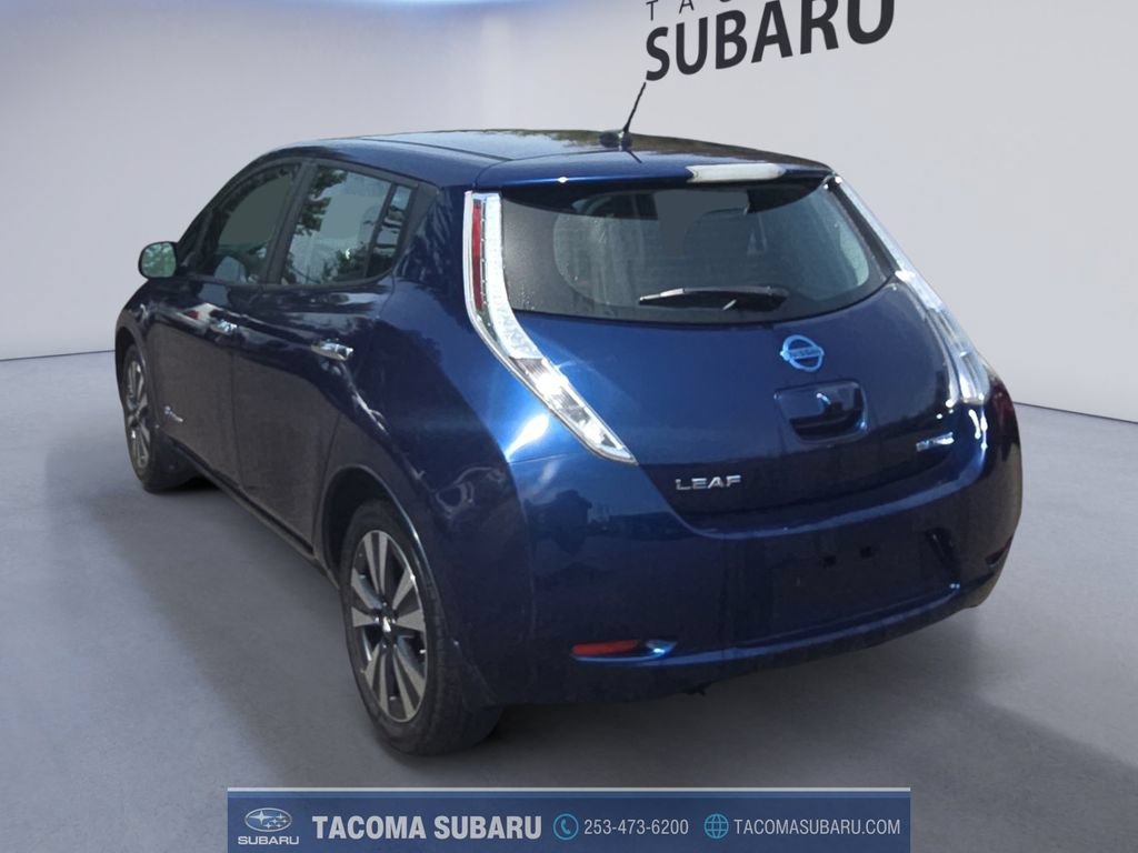 Used 2016 Nissan Leaf SV FWD image 3