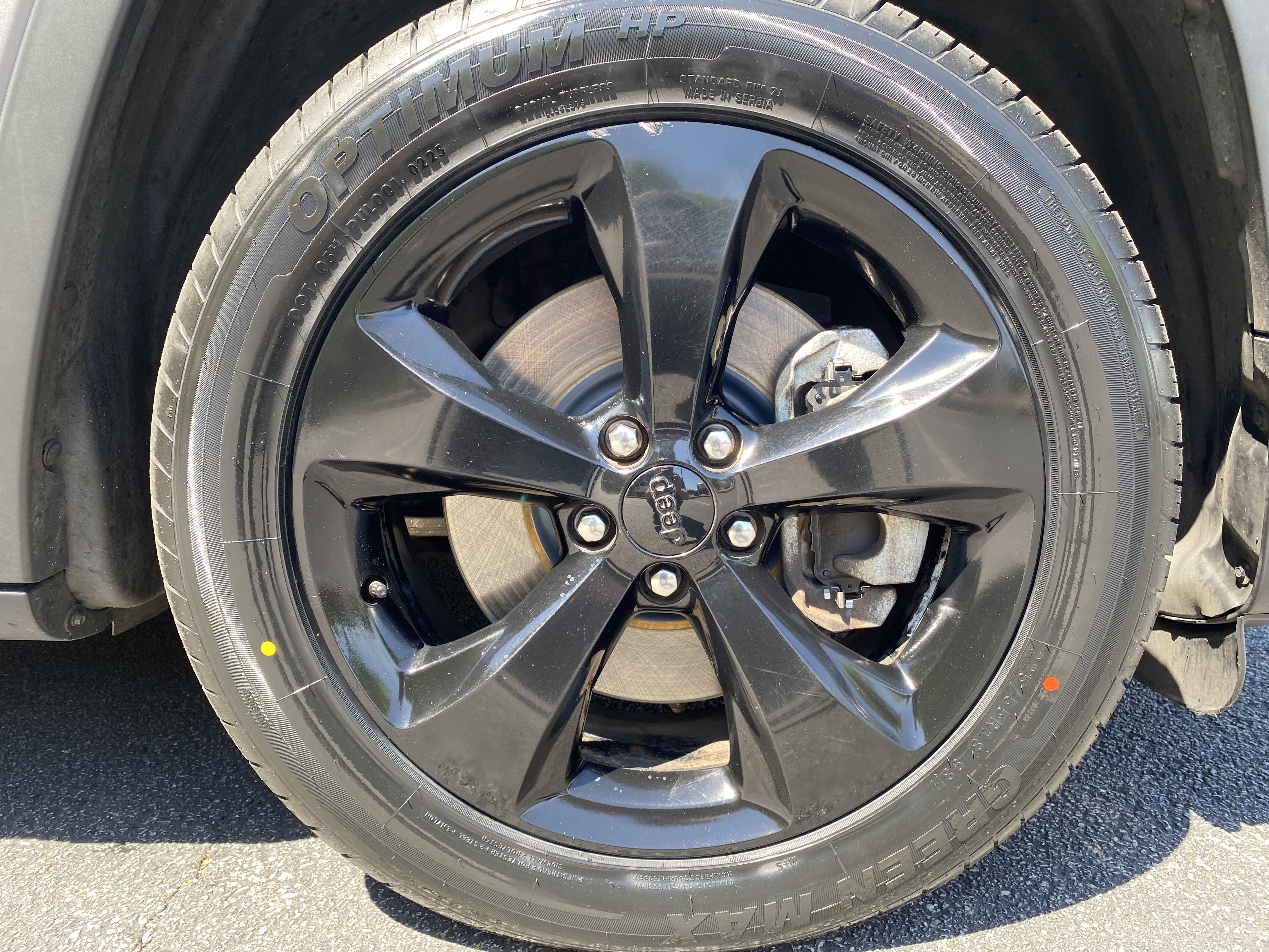 Used 2019 Jeep Cherokee Latitude Plus image 13