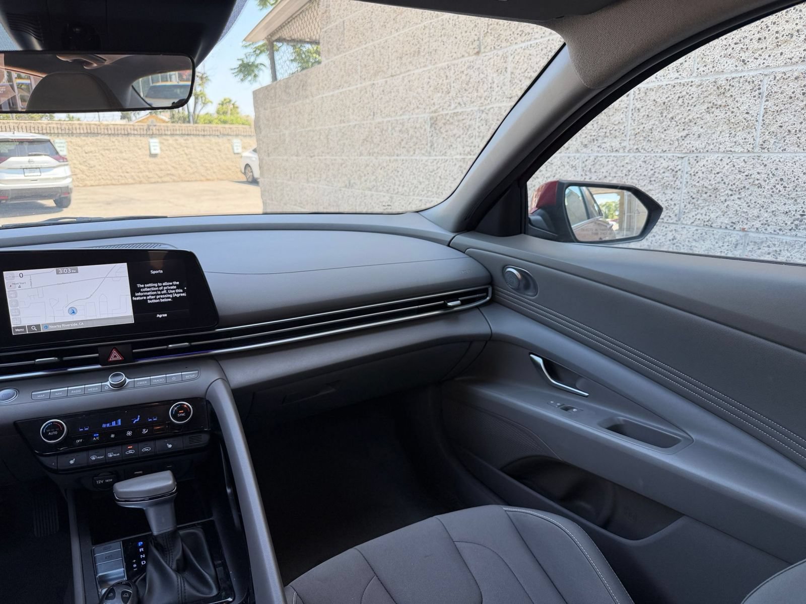 Used 2025 Hyundai Elantra SEL FWD image 36