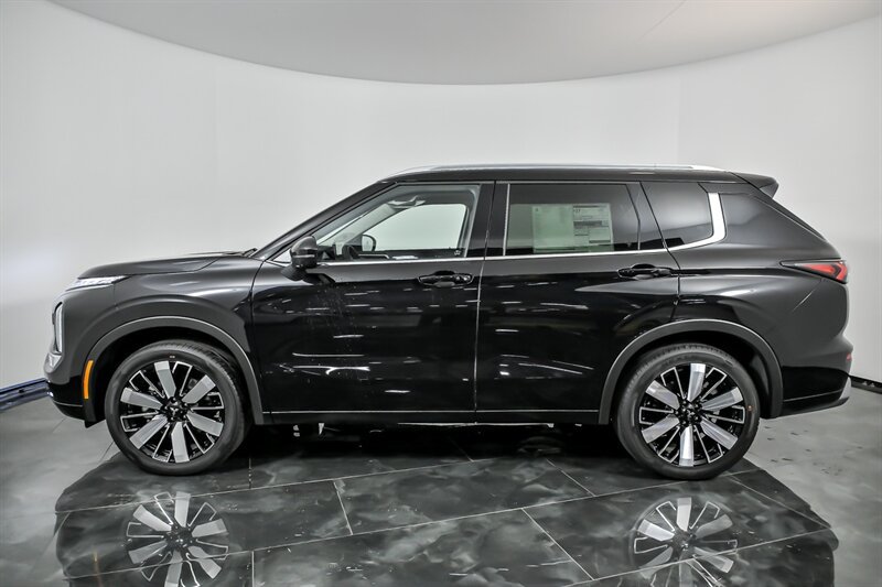 New 2026 Mitsubishi Outlander SEL AWD/4WD image 6
